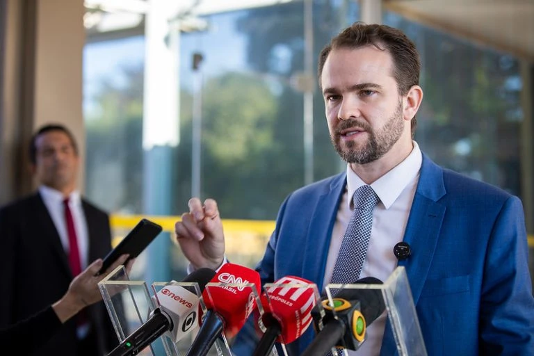 Dario Durigan fala em tolerância zero contra bets ilegais