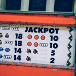 Slot