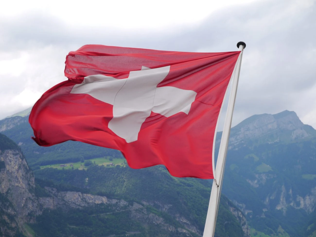 Swiss regulator Gespa appoints Cina as president