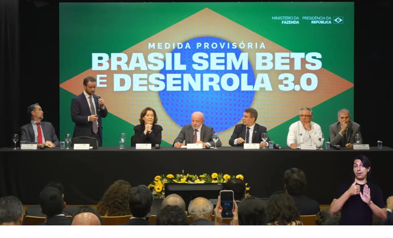 President Lula bans licensed online betting in Brazil from 6 October, orders player refunds
