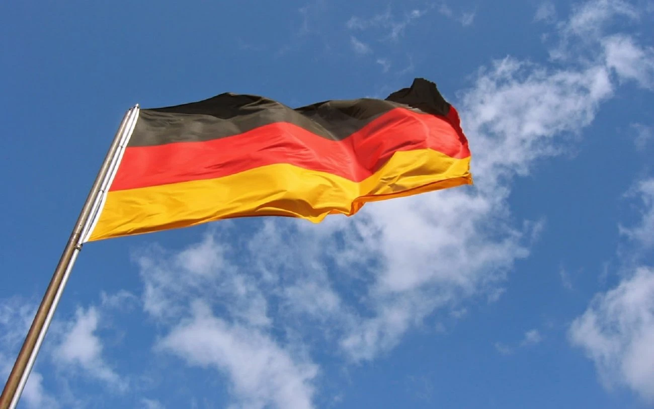 German prosecutors raid suspected €5.86 billion illegal online gambling ring as DSWV and DOCV challenge black market estimates