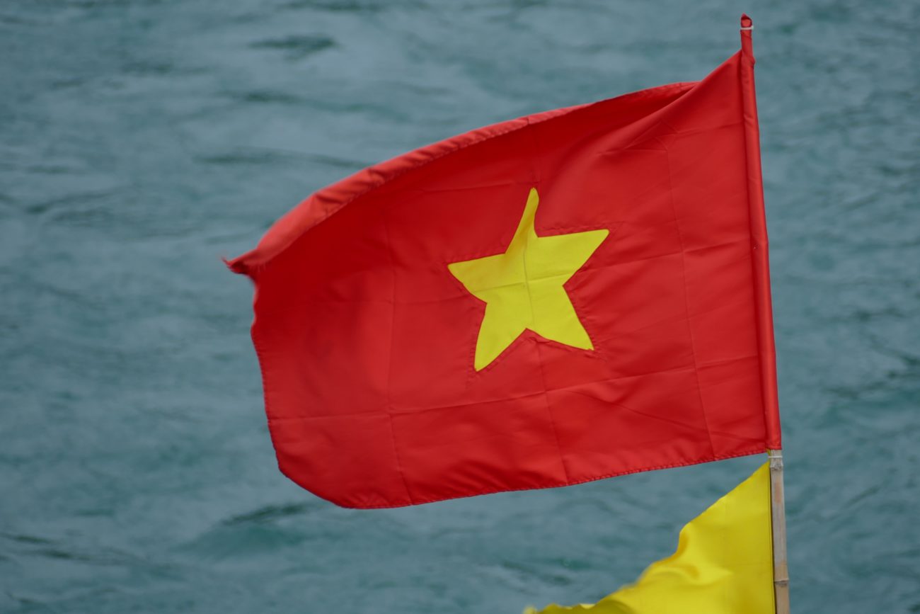 Vietnam police uncover billion-dollar money laundering ring, illegal wagering op thumbnail