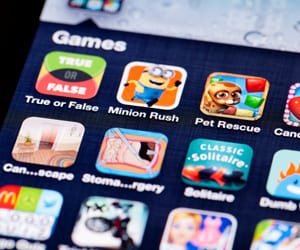 Social gaming apps online