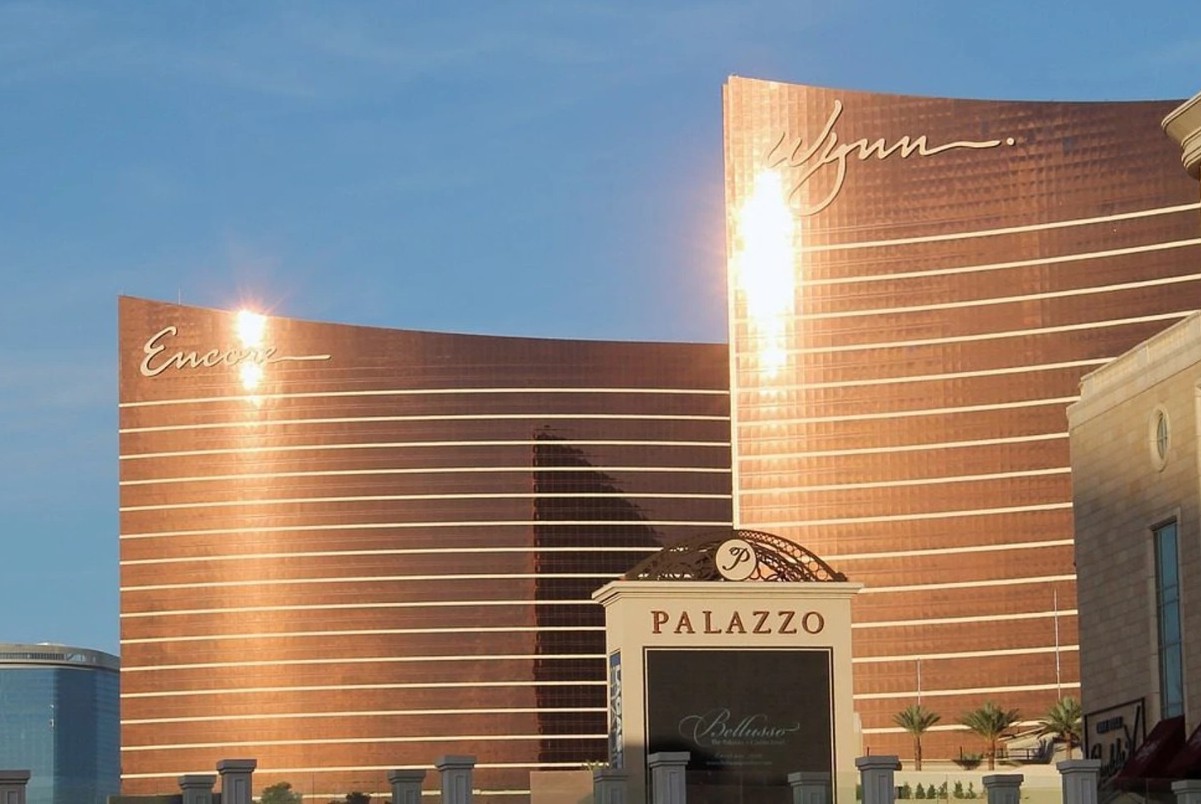 Wynn avoids Vegas slowdown in Q2 earnings, but profits dive amid Macau softness