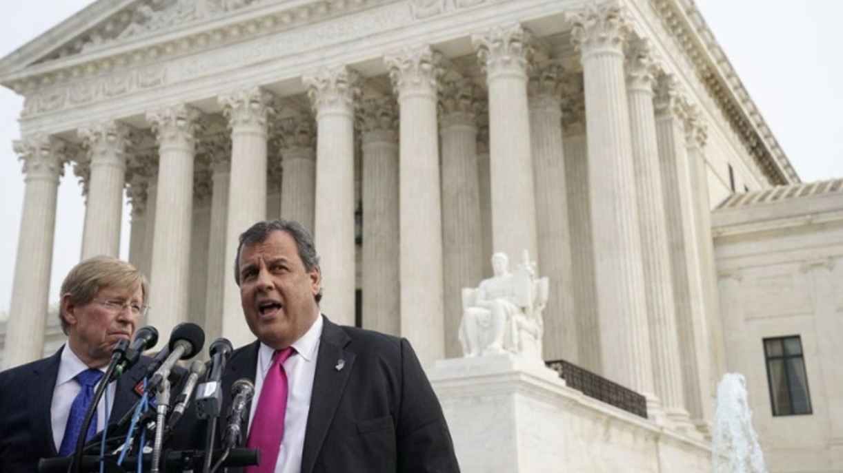 Christie lauds NFL for advertising ban on prediction markets at the Super Bowl